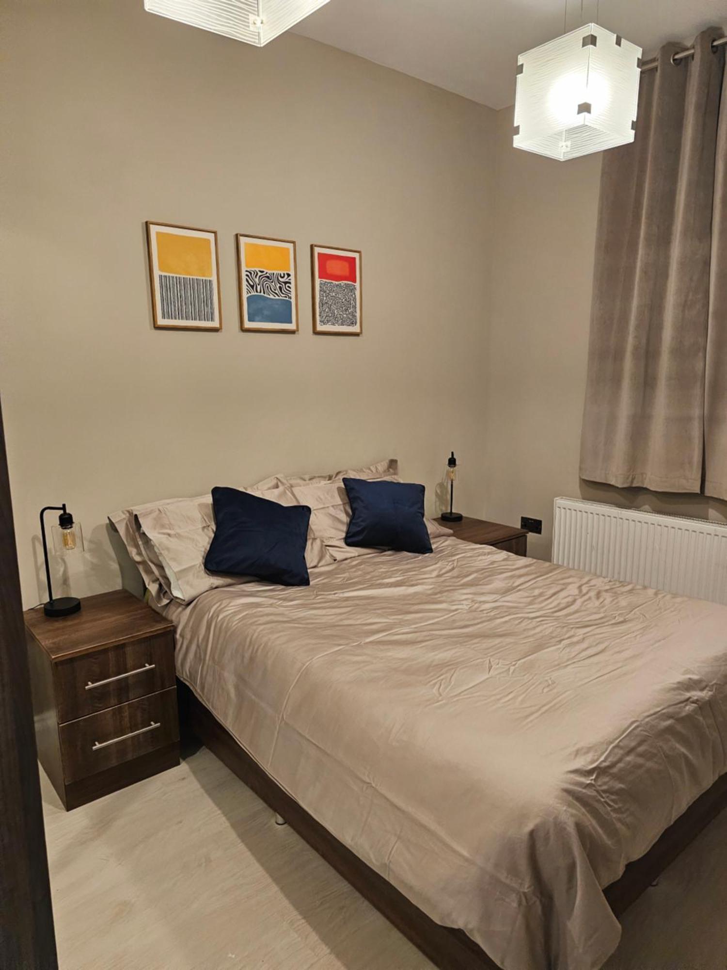 Spacious Four Bedroom Four Bathroom Flat In West Kensington